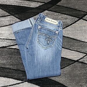 ROCK REVIVAL CAMERON RHINESTONES CROP STRAIGHT DENIM JEAN